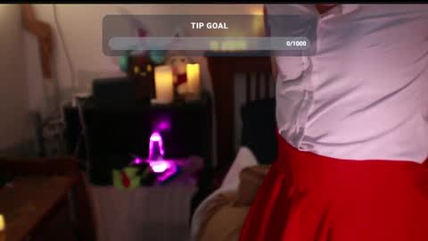 Snapshot of teheepyhalfling chatting on 12-31-24, 07:42 Narice online show from 12-31-24, 07:42