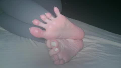 Viv West online show from 01-10-25, 04:01