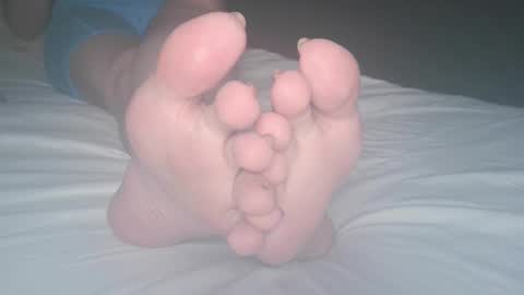 Viv West online show from 09-11-25, 02:55