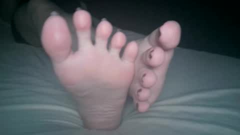 Viv West online show from 11-24-25, 03:50