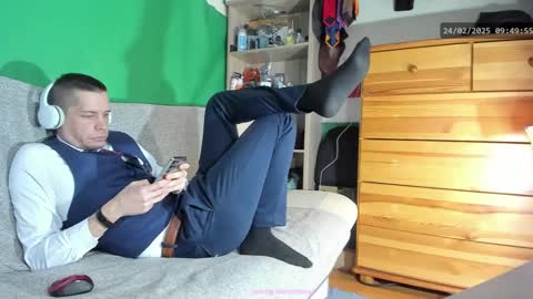 Virg Lszl online show from 02-24-25, 08:49