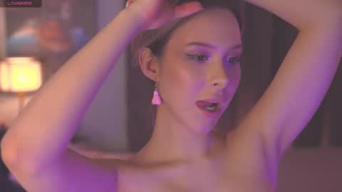 Snapshot of telladreamer_ chatting on 03-07-25, 02:56 Tella online show from 03-07-25, 02:56