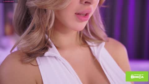 Snapshot of telladreamer_ chatting on 11-29-25, 09:23 Tella online show from 11-29-25, 09:23