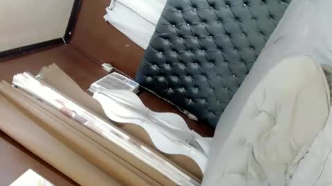 EVA GLASSCOTT online show from 12-06-24, 11:47