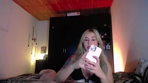 Sara online show from 03-11-26, 08:31