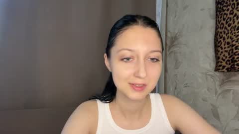 Snapshot of temptingvision chatting on 07-19-26, 07:45 temptingvision online show from 07-19-26, 07:45