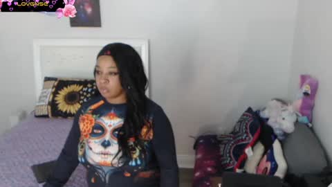 Snapshot of temptressbeauty24 chatting on 12-30-24, 04:08 Gaia online show from 12-30-24, 04:08