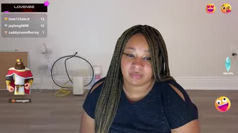 Snapshot of temptressbeauty24 chatting on 03-08-25, 07:16 Gaia online show from 03-08-25, 07:16