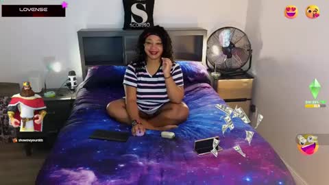 Snapshot of temptressbeauty24 chatting on 03-10-25, 08:12 Gaia online show from 03-10-25, 08:12