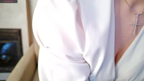 Snapshot of temptvine chatting on 05-15-26, 06:31 Chris online show from 05-15-26, 06:31