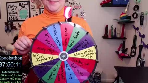 Snapshot of ten_tickle_pixie chatting on 10-20-25, 10:10 Pixie and Tentacle Overlord online show from 10-20-25, 10:10