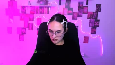 ur Louise online show from 03-04-26, 11:00