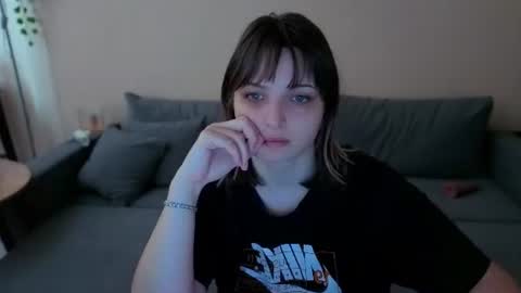 tender_meow online show from 06-24-26, 12:15