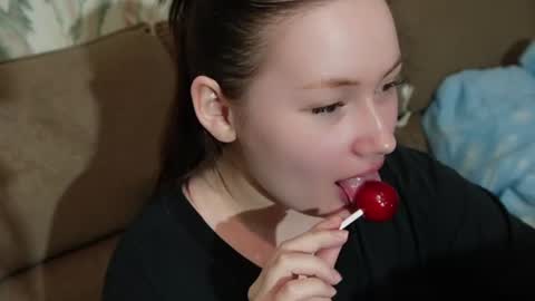 Snapshot of tendre_amelia chatting on 07-11-26, 07:38 tendre_amelia online show from 07-11-26, 07:38
