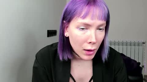 Snapshot of tenebrise chatting on 02-07-26, 06:33 Kira online show from 02-07-26, 06:33