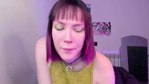 Snapshot of tenebrise chatting on 02-26-26, 08:41 Kira online show from 02-26-26, 08:41