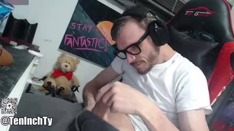 Ty online show from 11-18-25, 06:45