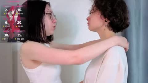 Snapshot of tenishal0ve chatting on 05-06-26, 03:13 Wanessa online show from 05-06-26, 03:13