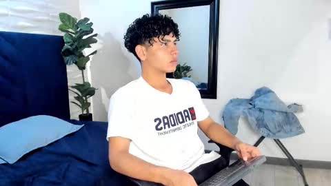 Snapshot of teo_dantex chatting on 01-05-26, 07:39 Teo Dantex online show from 01-05-26, 07:39