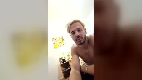 Snapshot of teodosio24 chatting on 07-21-26, 05:54 teodosio24 online show from 07-21-26, 05:54