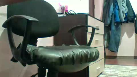 teopicha online show from 12-19-24, 03:51