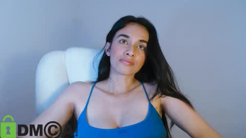 Lisa online show from 12-16-25, 03:28