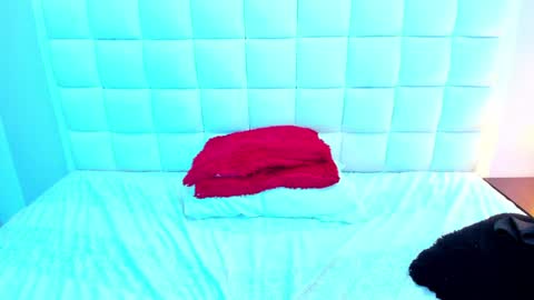 Teresa online show from 02-06-25, 02:37