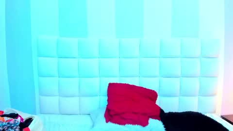 Teresa online show from 03-12-25, 08:41