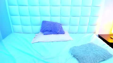 Teresa online show from 02-26-26, 01:43