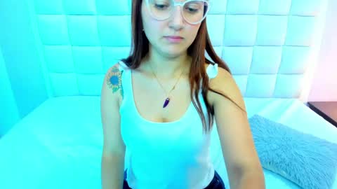 Snapshot of teresasroom_ chatting on 05-28-26, 03:31 Teresa online show from 05-28-26, 03:31