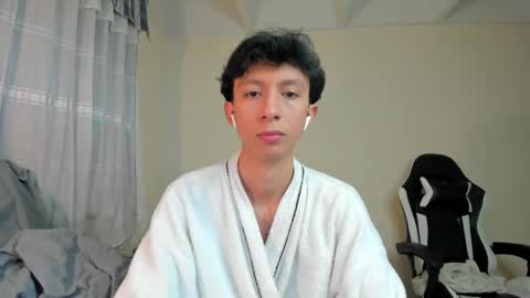 Juanfe  online show from 01-17-25, 03:55