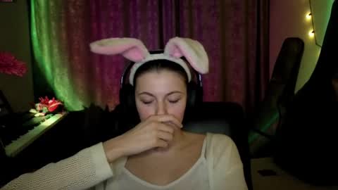 Anny Simpson online show from 03-24-26, 07:30