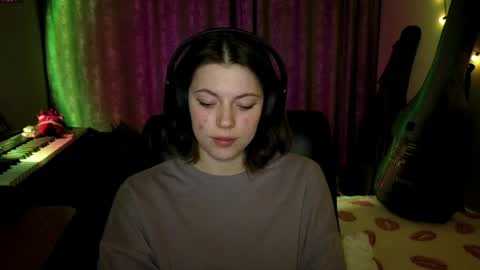 Anny Simpson online show from 04-09-26, 08:25