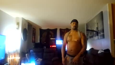 terrellmuscle online show from 09-15-25, 06:02