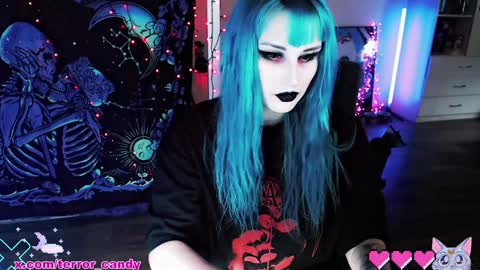 CRY BABY online show from 01-25-25, 04:23