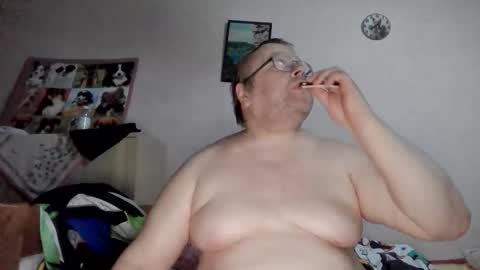Snapshot of tervetuleksi chatting on 05-24-26, 01:54 tervetuleksi online show from 05-24-26, 01:54