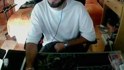 Snapshot of terwosdex chatting on 10-19-25, 02:07 terwosdex online show from 10-19-25, 02:07