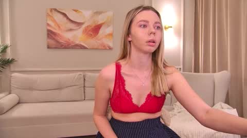 tessaadorablee online show from 03-08-26, 06:39