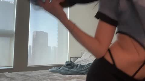 Tessa online show from 10-27-25, 11:09