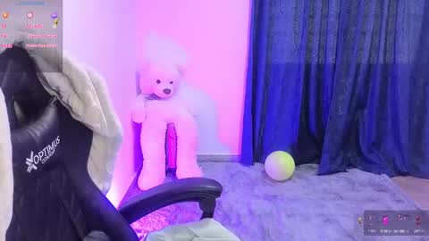 Snapshot of tessawhisnton chatting on 01-17-25, 02:50 Tessy online show from 01-17-25, 02:50