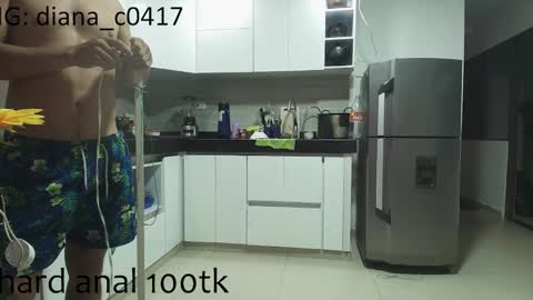 Snapshot of tessayleo_13 chatting on 11-20-25, 12:16 tessa y leo online show from 11-20-25, 12:16