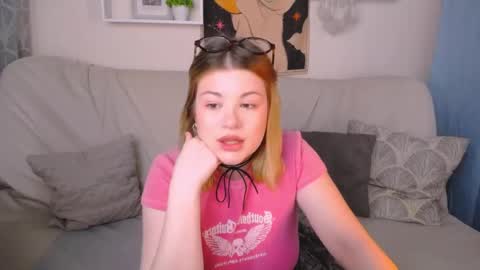 TESSA online show from 01-31-25, 04:47