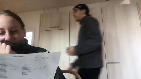 Tessy Ultra online show from 11-12-25, 01:33