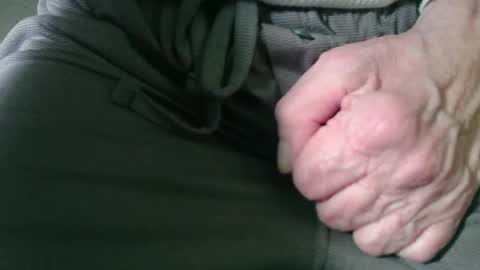 Snapshot of texan2020 chatting on 01-05-25, 12:42 texan2020 online show from 01-05-25, 12:42