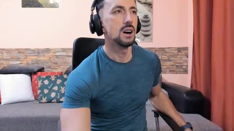 TexasHUNK online show from 02-11-25, 09:53