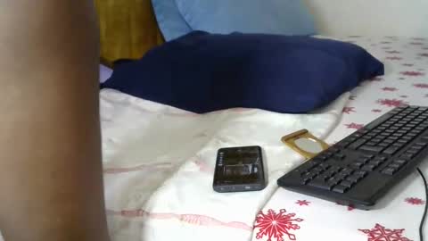 Snapshot of teyannah01 chatting on 10-06-25, 10:02 Tyennah online show from 10-06-25, 10:02