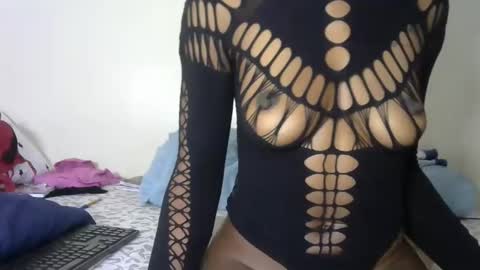 Tyennah online show from 02-09-26, 10:52