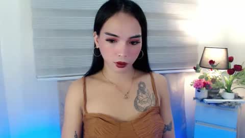 Vanessa online show from 12-20-25, 12:01