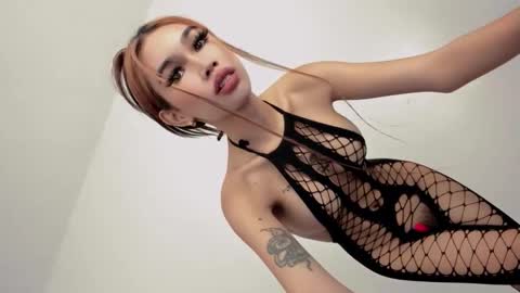 Luna online show from 02-16-26, 12:18