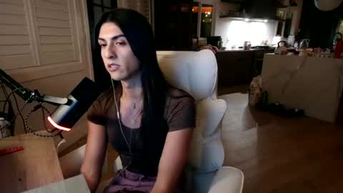 Snapshot of tgirltoesx chatting on 07-17-26, 05:36 babygirlmami online show from 07-17-26, 05:36
